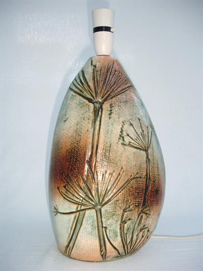 15-jizal_cow_parsley_lamp_base.JPG