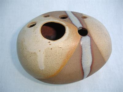 01_pebble_vase_(2).JPG